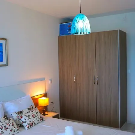 Aurora On The Apartment Obzor