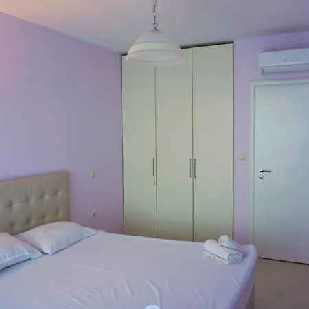 Apartment Aurora On The