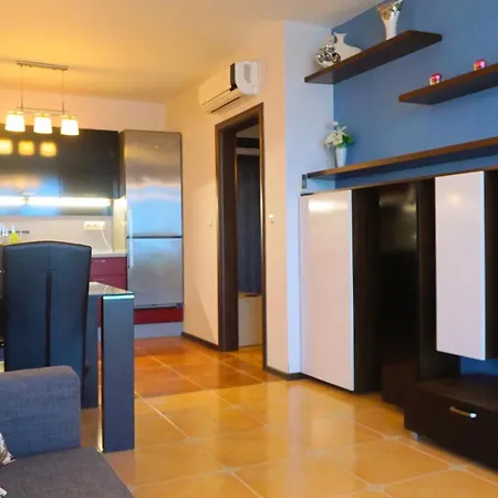 Apartment Aurora On The *